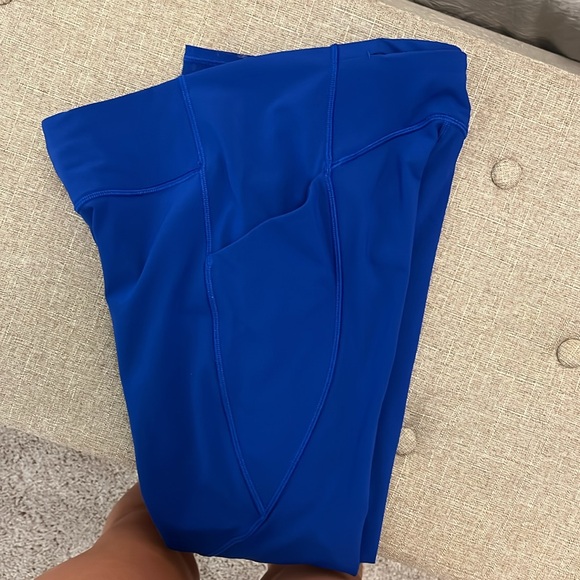 Lululemon Fast and Free High-Rise Legging - Picture 5 of 5